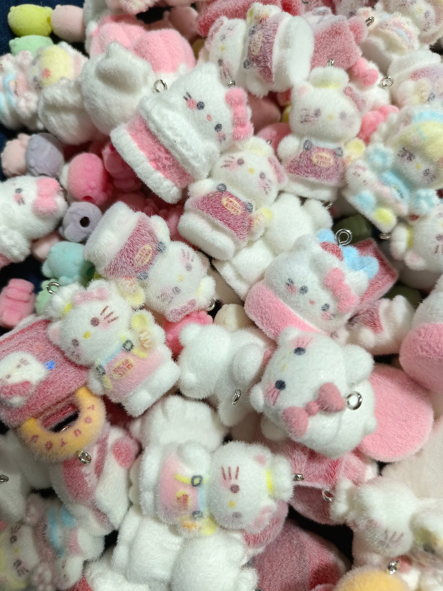 (New)Cute Flocked Beads- Warm Winter