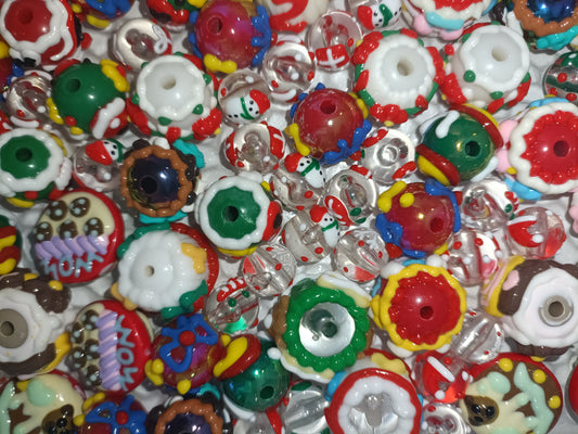 Round Round Christmas Beads Mix