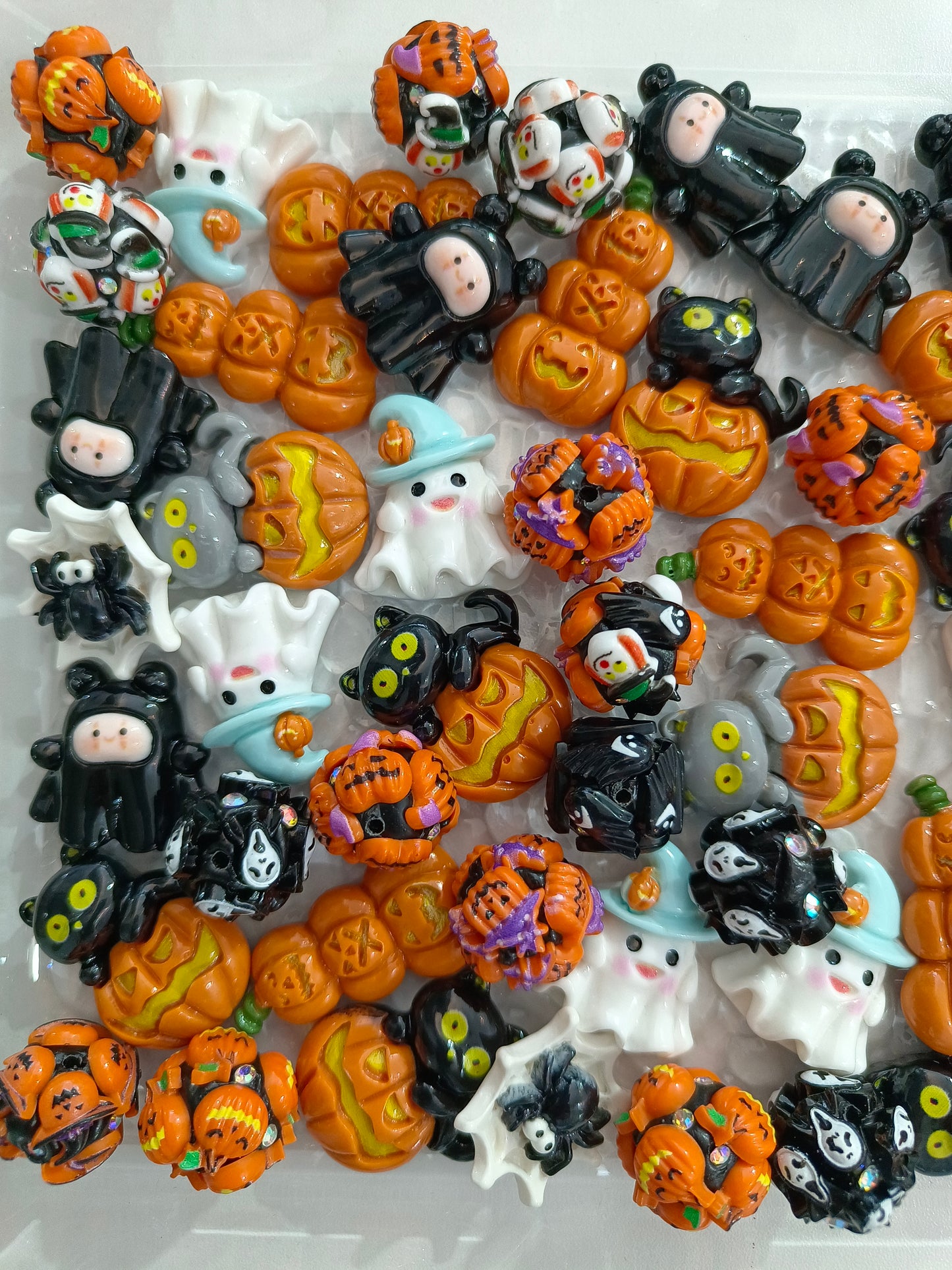 (NEW)Goblin‘s Glimmering Beads