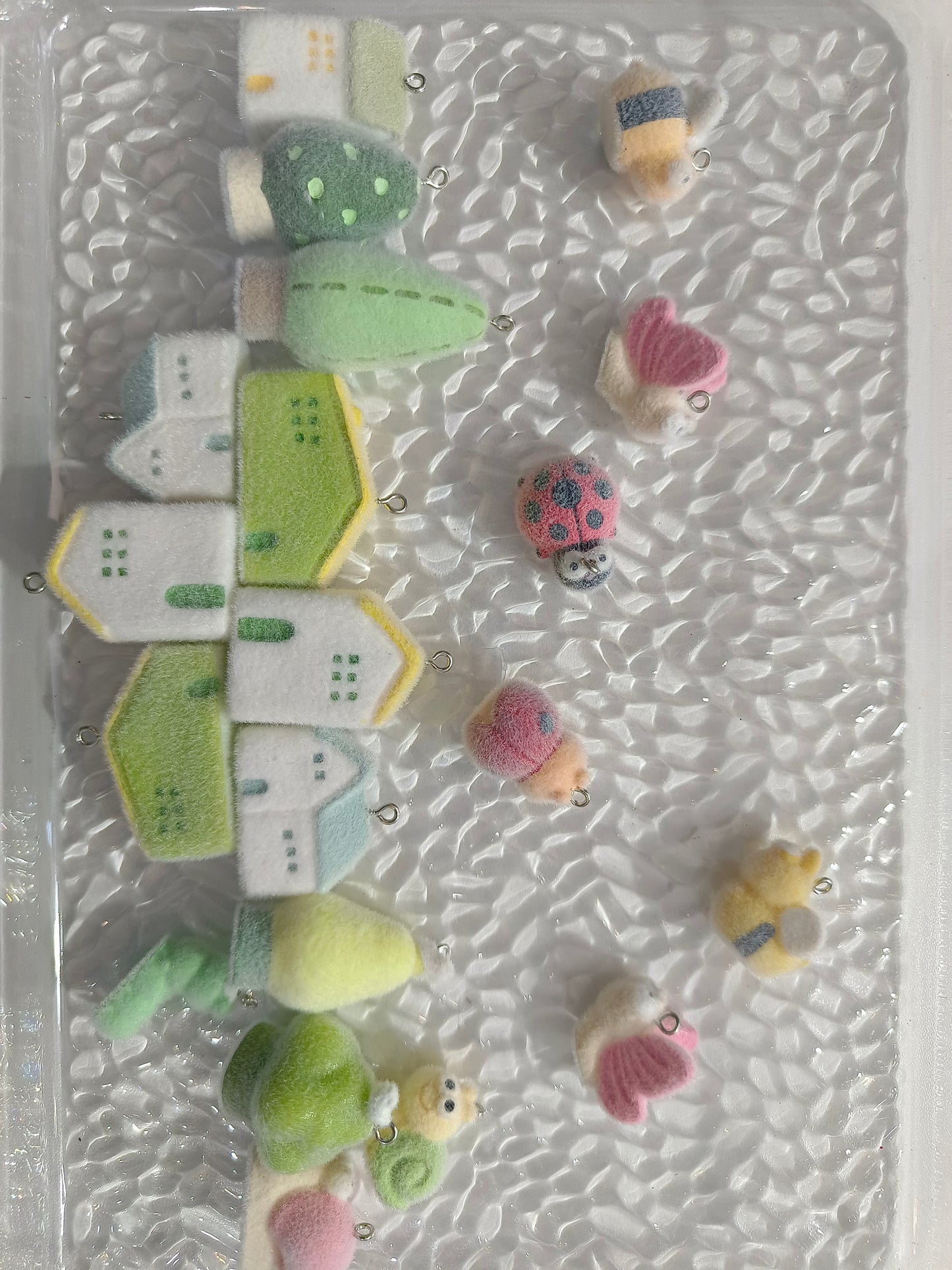 (NEW)Cute Furry Beads-A gathering of insect families