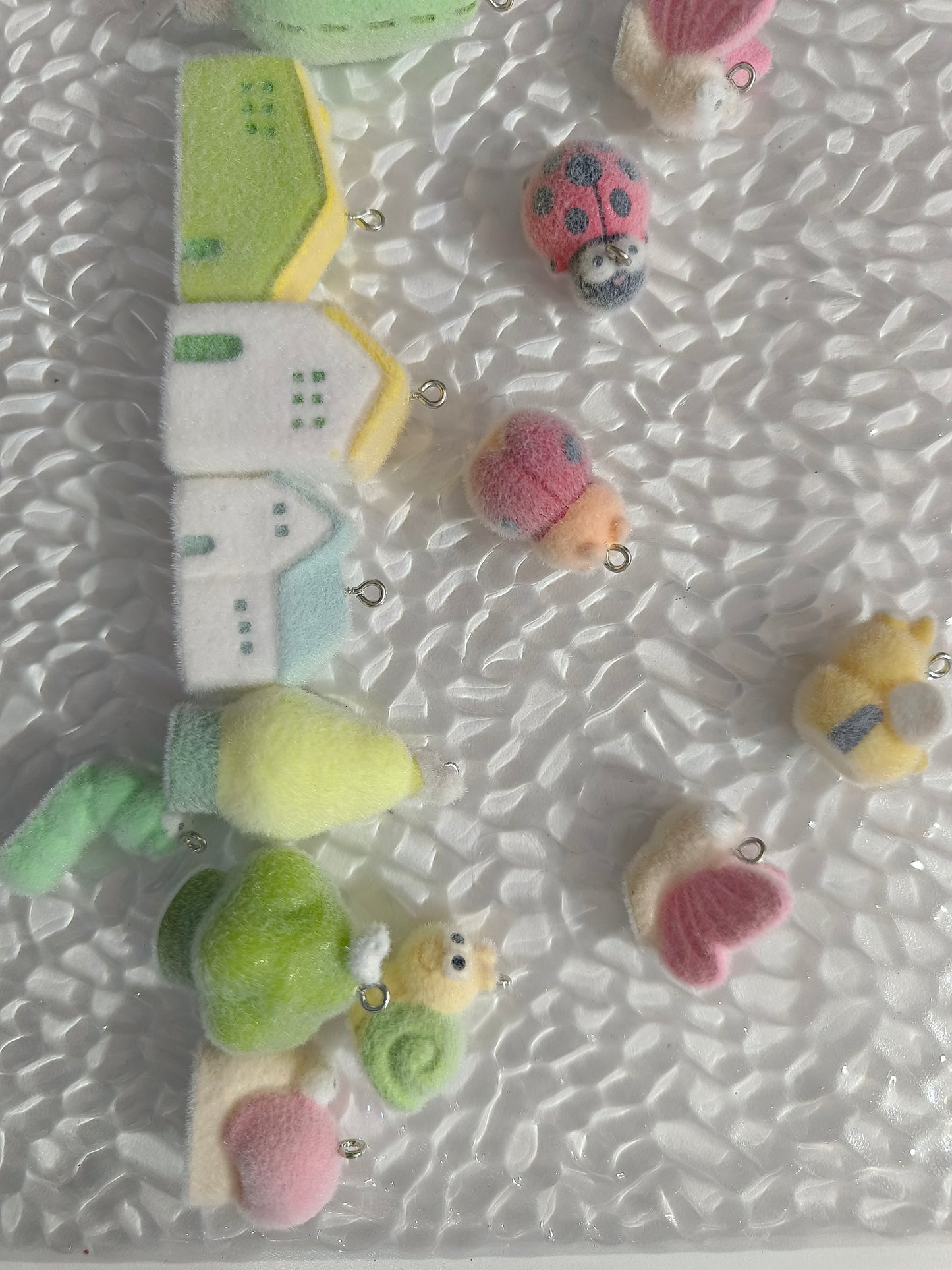(NEW)Cute Furry Beads-A gathering of insect families