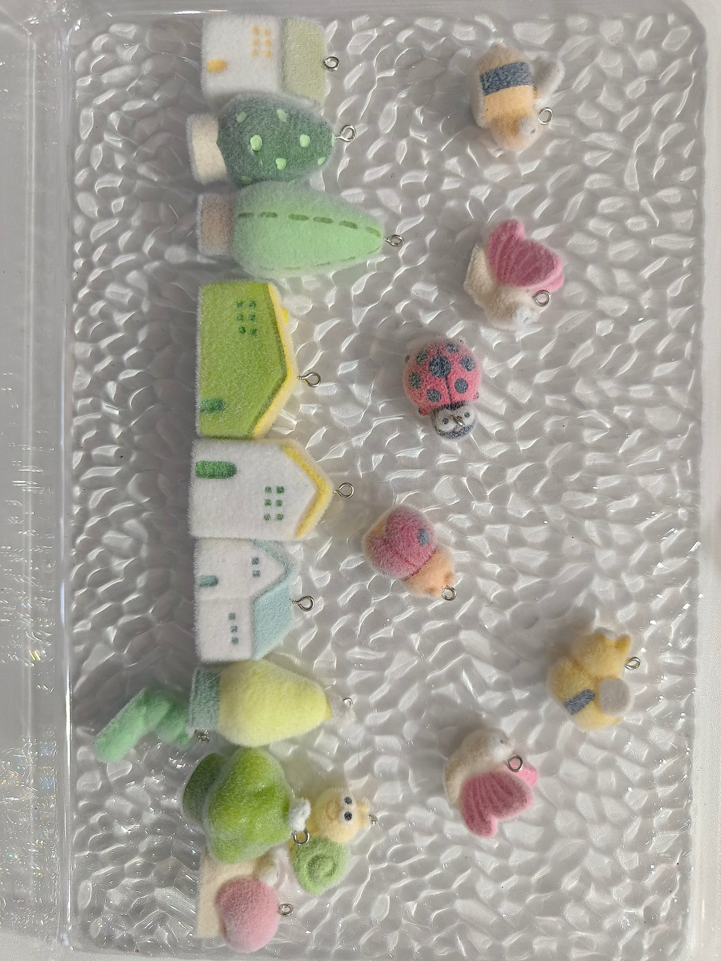 (NEW)Cute Furry Beads-A gathering of insect families