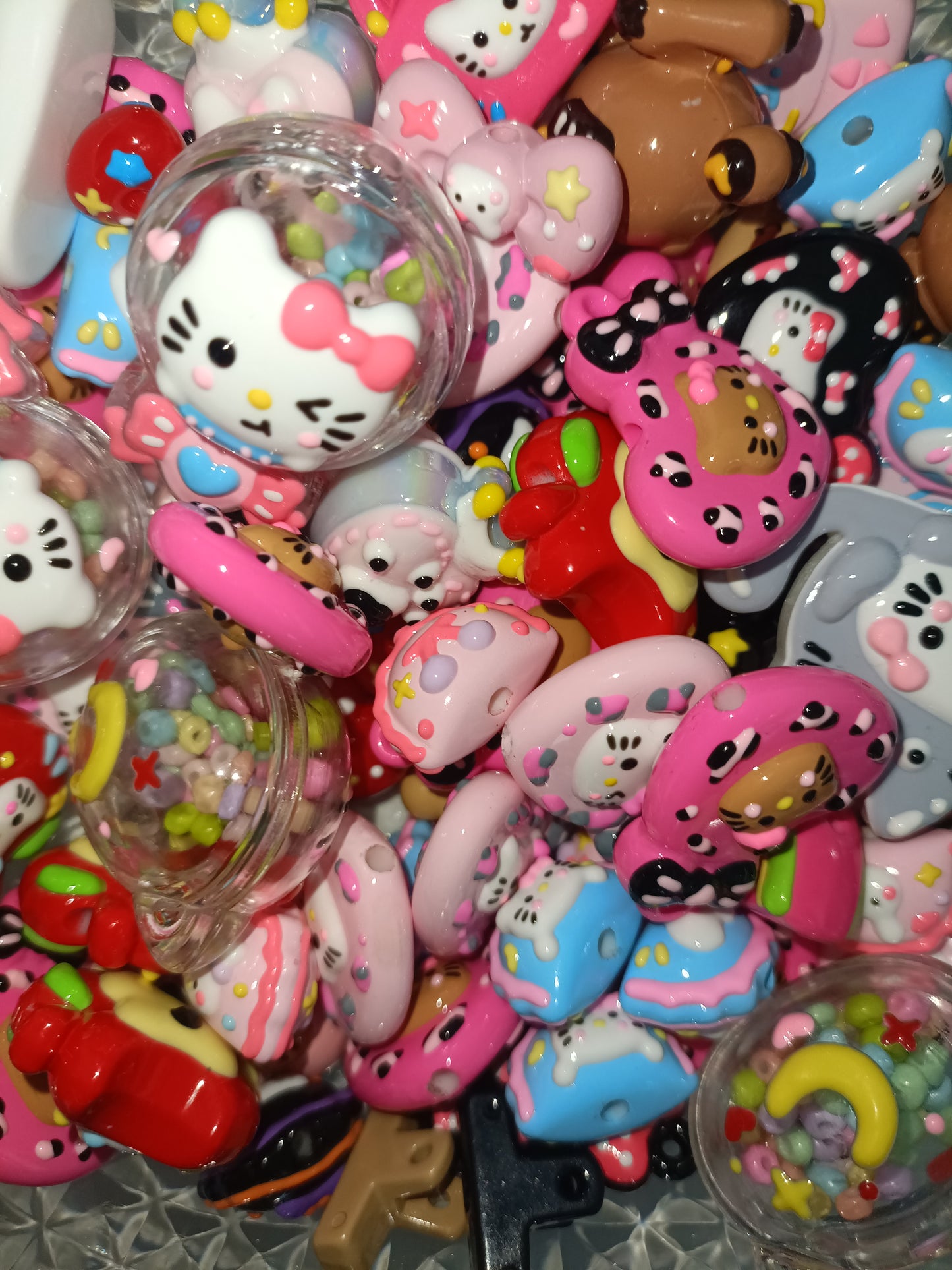 (NEW)Kitty Cat Hold a Party Cute Beads