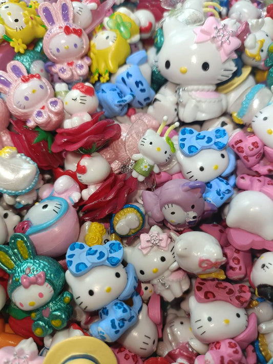 (New) Kitty Cat —"Enjoy your life and be yourself" babe beads Collection