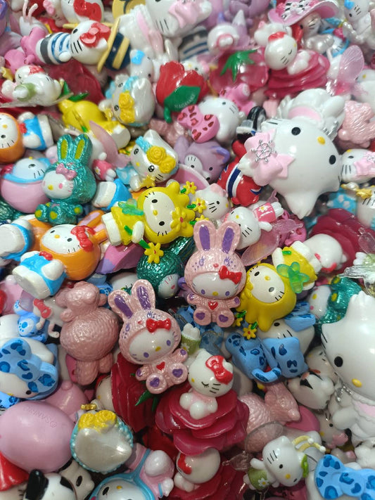 (New) Kitty Cat —"Enjoy your life and be yourself" babe beads Collection