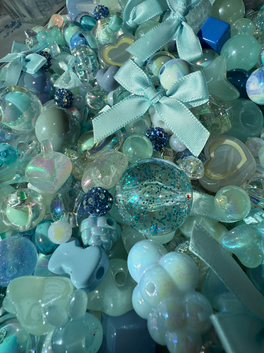 { NEW} Blue Ocean Shining Mix of  Lace Design