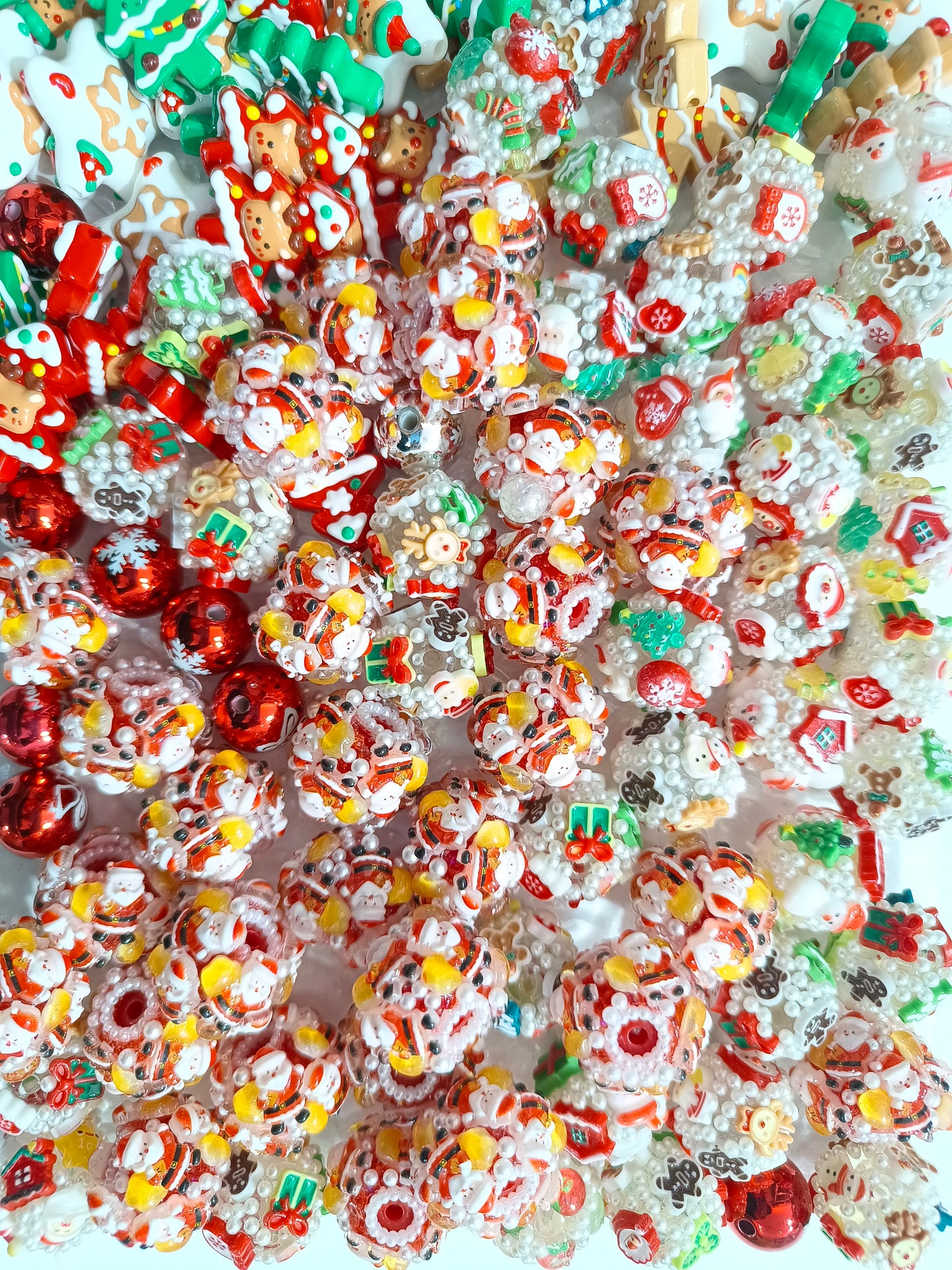 （NEW）Celebrate Christmas Festival Beads