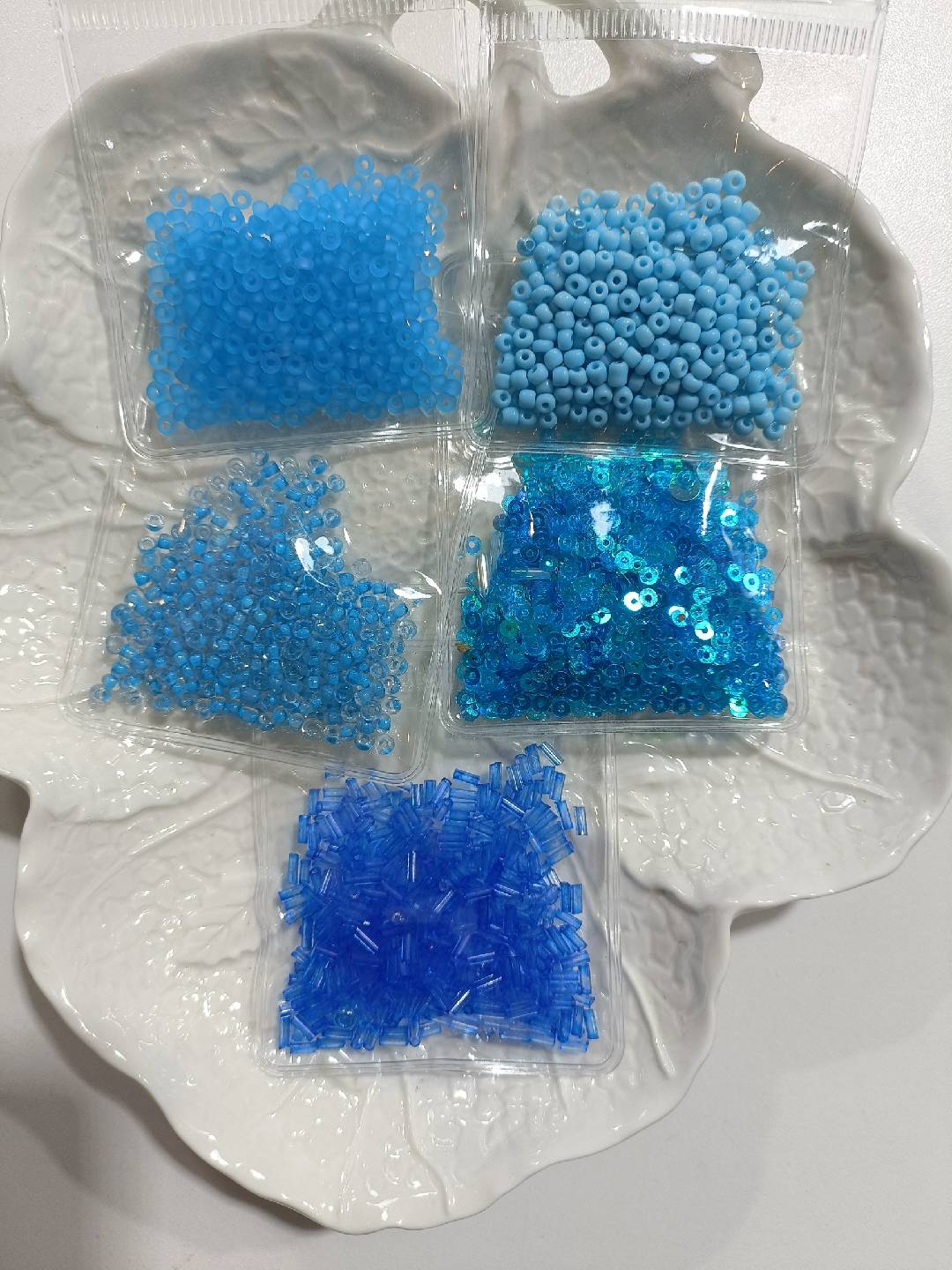 (NEW) A Universe of Color Seed Beads