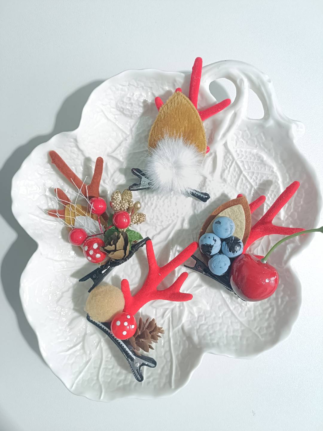 (NEW)Frosted Berries&Starlight:Holiday Hair Clip