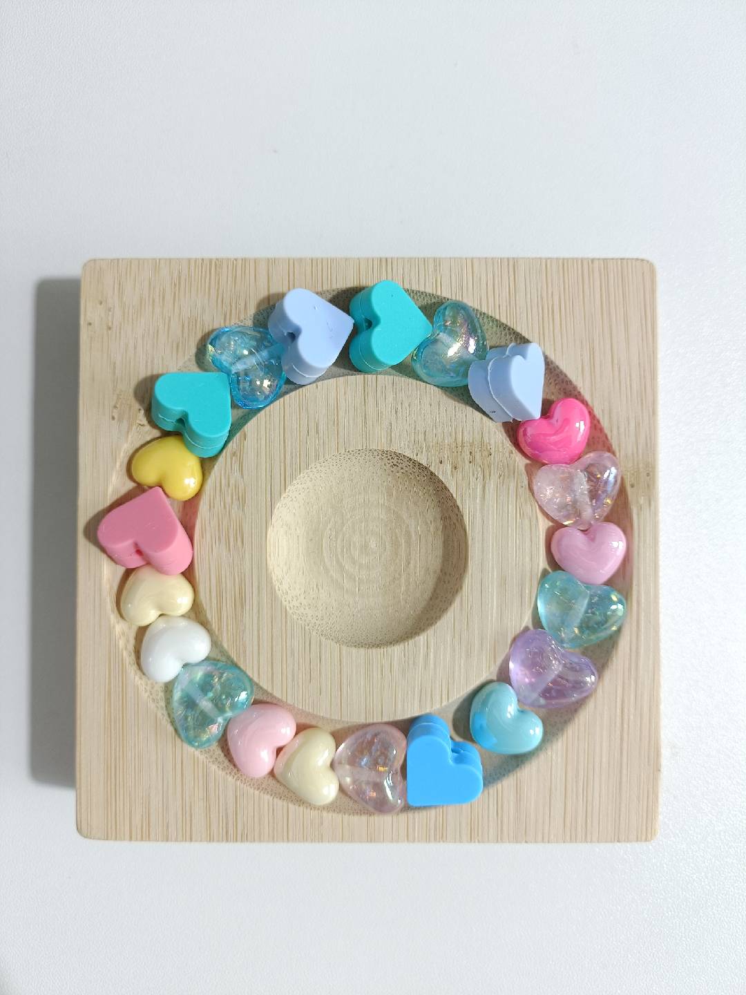 （NEW）Macron Resin heart-shaped Beads