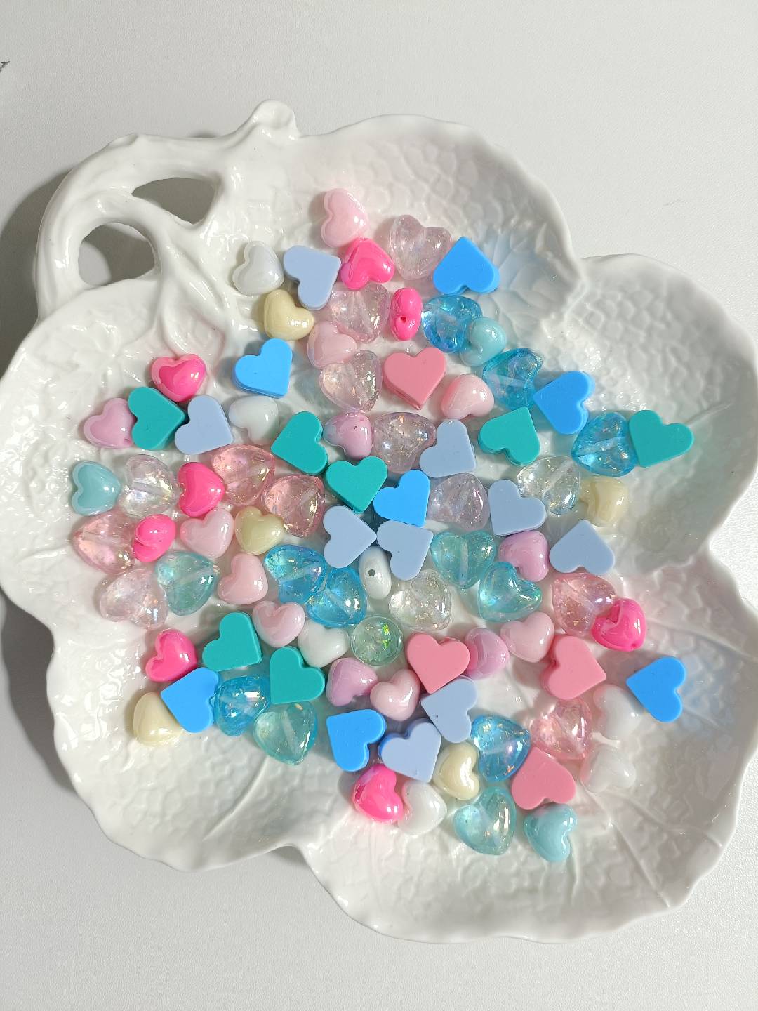 （NEW）Macron Resin heart-shaped Beads